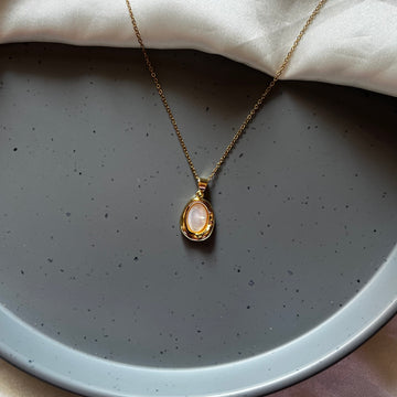 VINTAGE IRREGULAR ROUND GEOMETRIC - 18K Gold Plated