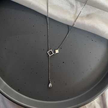 SQUARE SILVER PENDANT NECKLACE