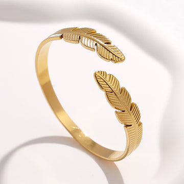 OKSANA LEAF 18K GOLD PLATED CUFF BRACELET