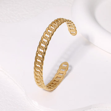 LINKED 18K GOLD PLATED CUFF BRACELET