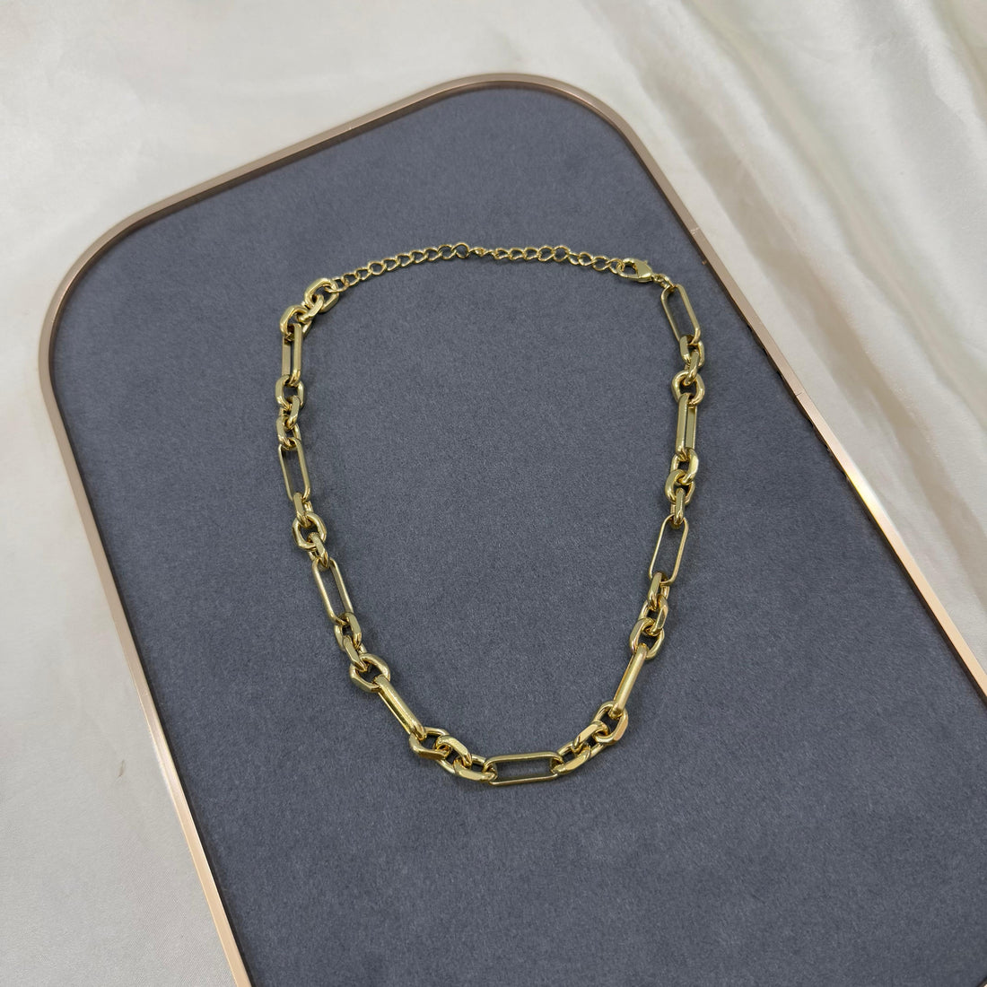HARPER GOLD CHAIN LINK NECKLACE